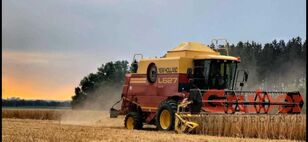 New Holland L 627 MCS (Laverda) cosechadora de cereales