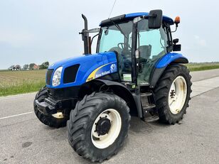 New Holland TS100A tractor de ruedas